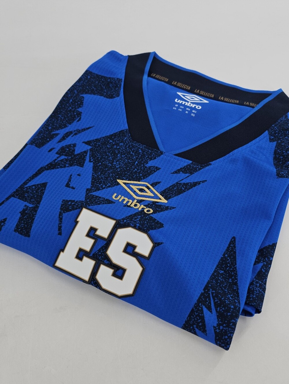 Umbro 2025 El Salvador National Team Jersey Men's Active Top